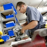 Managing Hotel Waiting Lines: How One Massive Hotel Feels Small las vegas hotel waiting time management